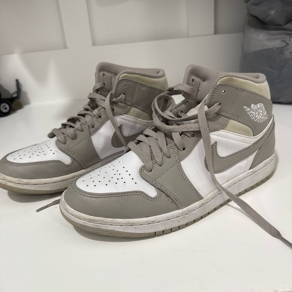 Nike High-Top Sneakers in White and Taupe